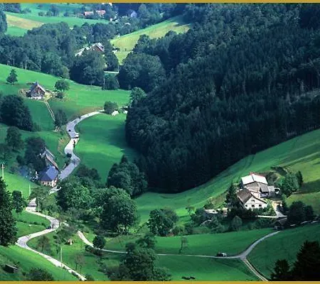 Le Tricotin 2-4 Personnes *